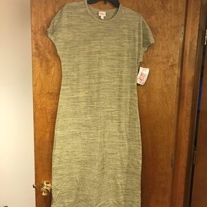 LulaRoe - Small Maria - sage green - NWT